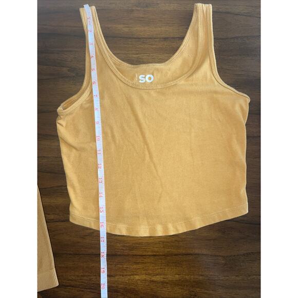 2 Gold Crop Tank Tops Womens Sz S Fallcore Stretchy Cozy Team Colors Athleisure - Picture 8 of 9